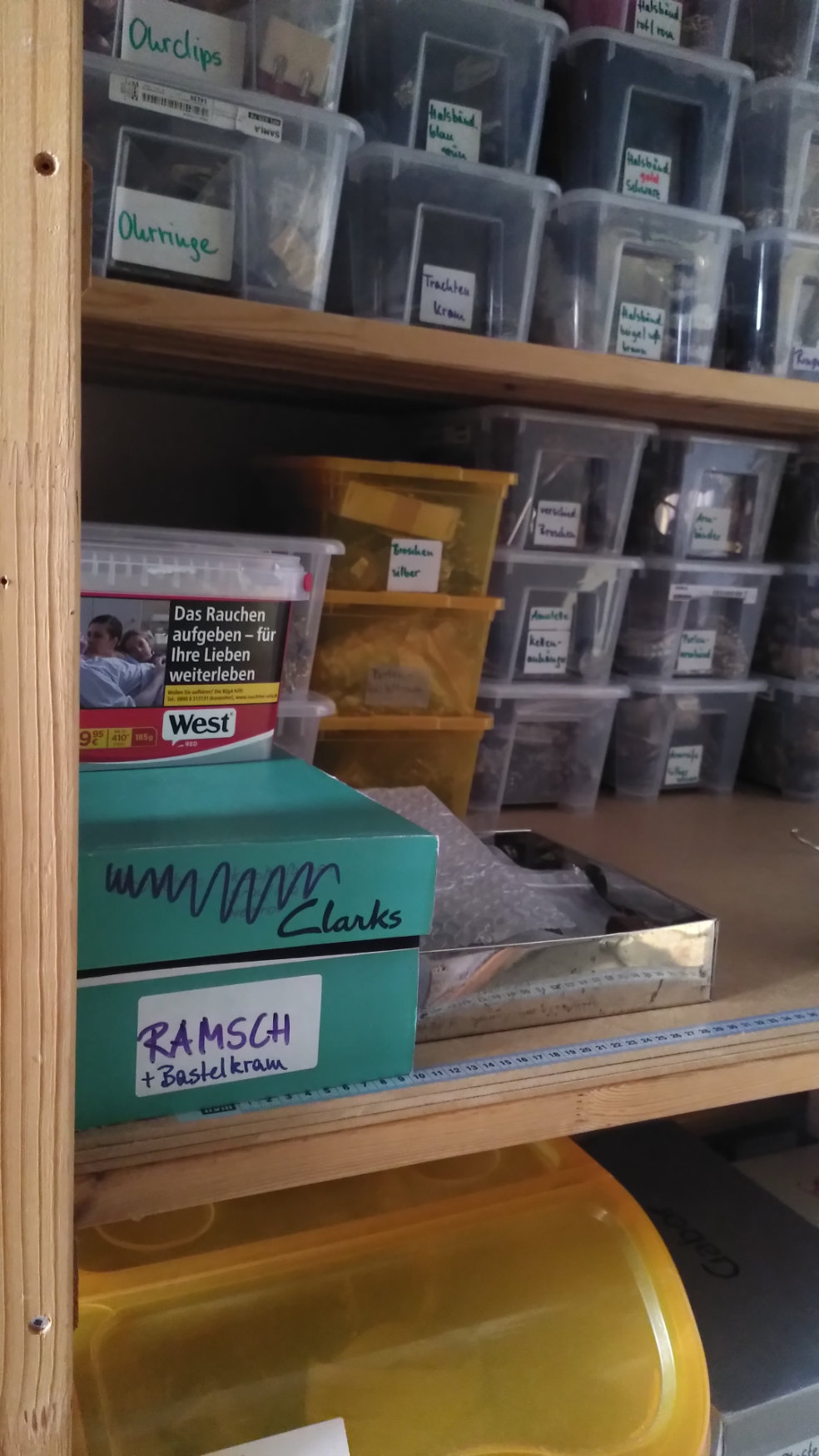 Ordnung im Fundus der Accessoires